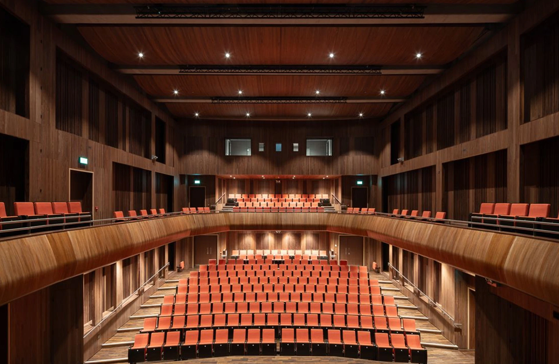 3lr-Auditorium-image-2
