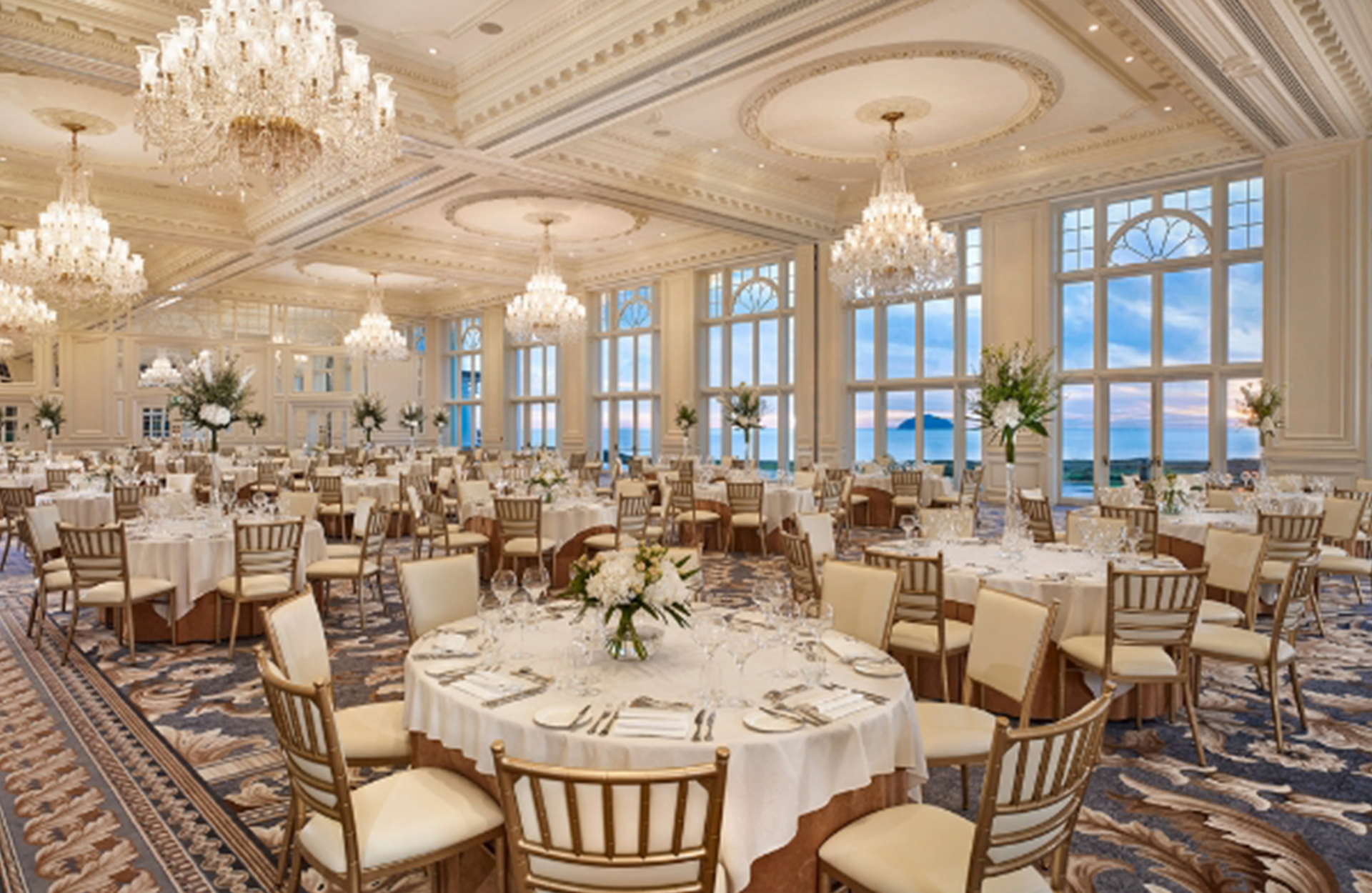 1920x1250_3LR_Trump_Turnbury